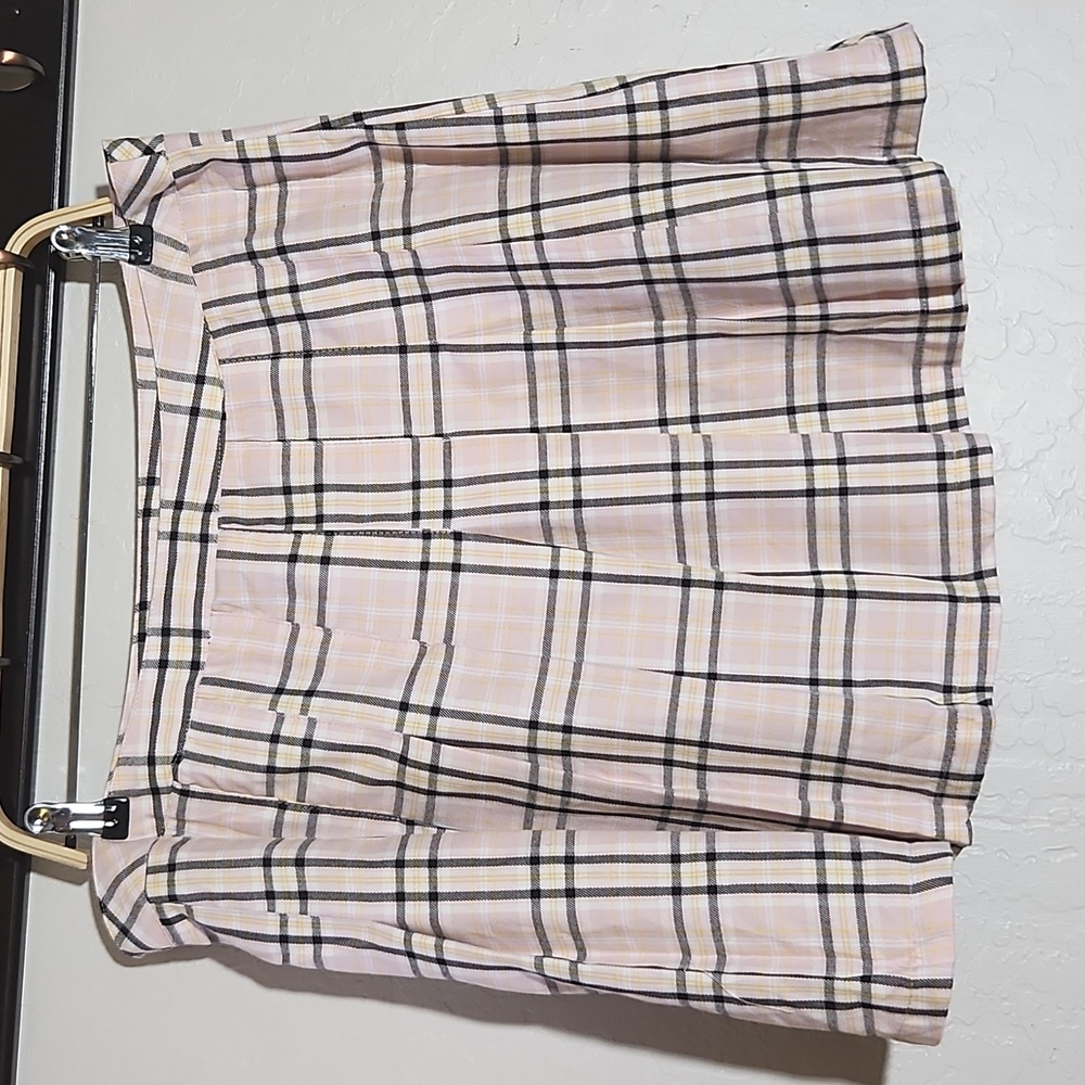 RUE + Pleated Pink Pleated Patterned  Skirt 1X